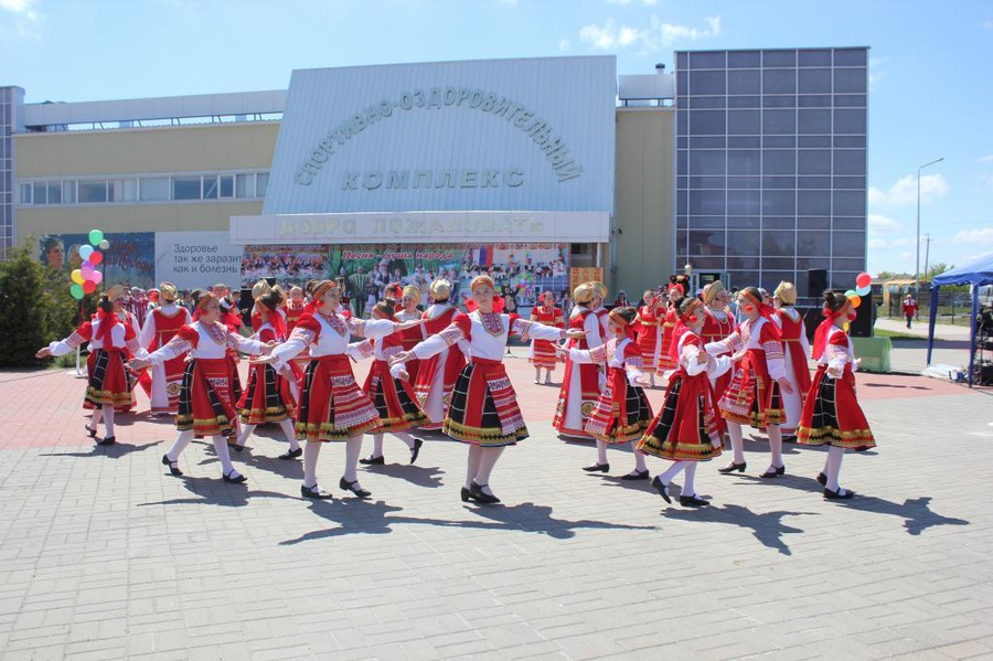 П волоконовка белгородской. Музыкальная Слобода Пятницкое. Поселок Волоконовка Белгородская область. Центр культурного развития Волоконовка. Пятницкое Волоконовский район.